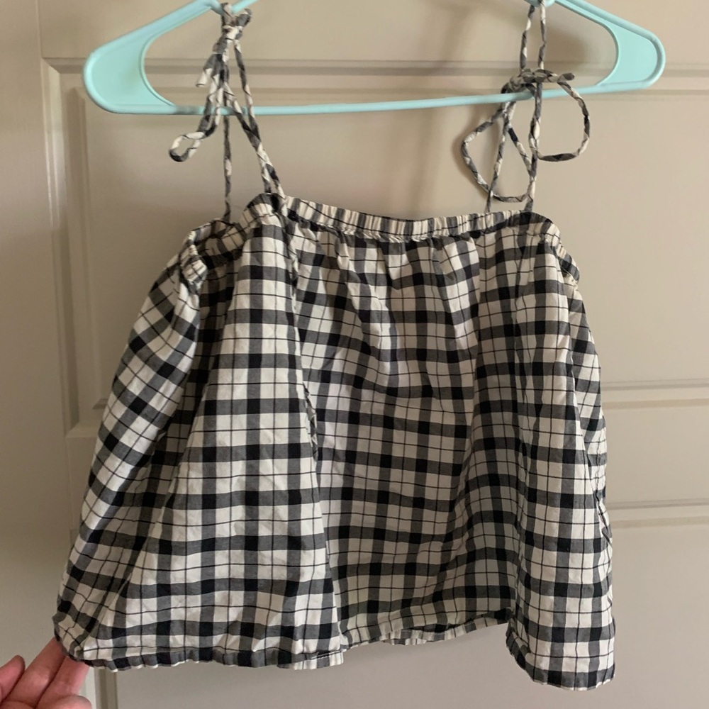 Everlane boxy crop